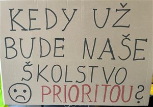 protest v ciernom 30